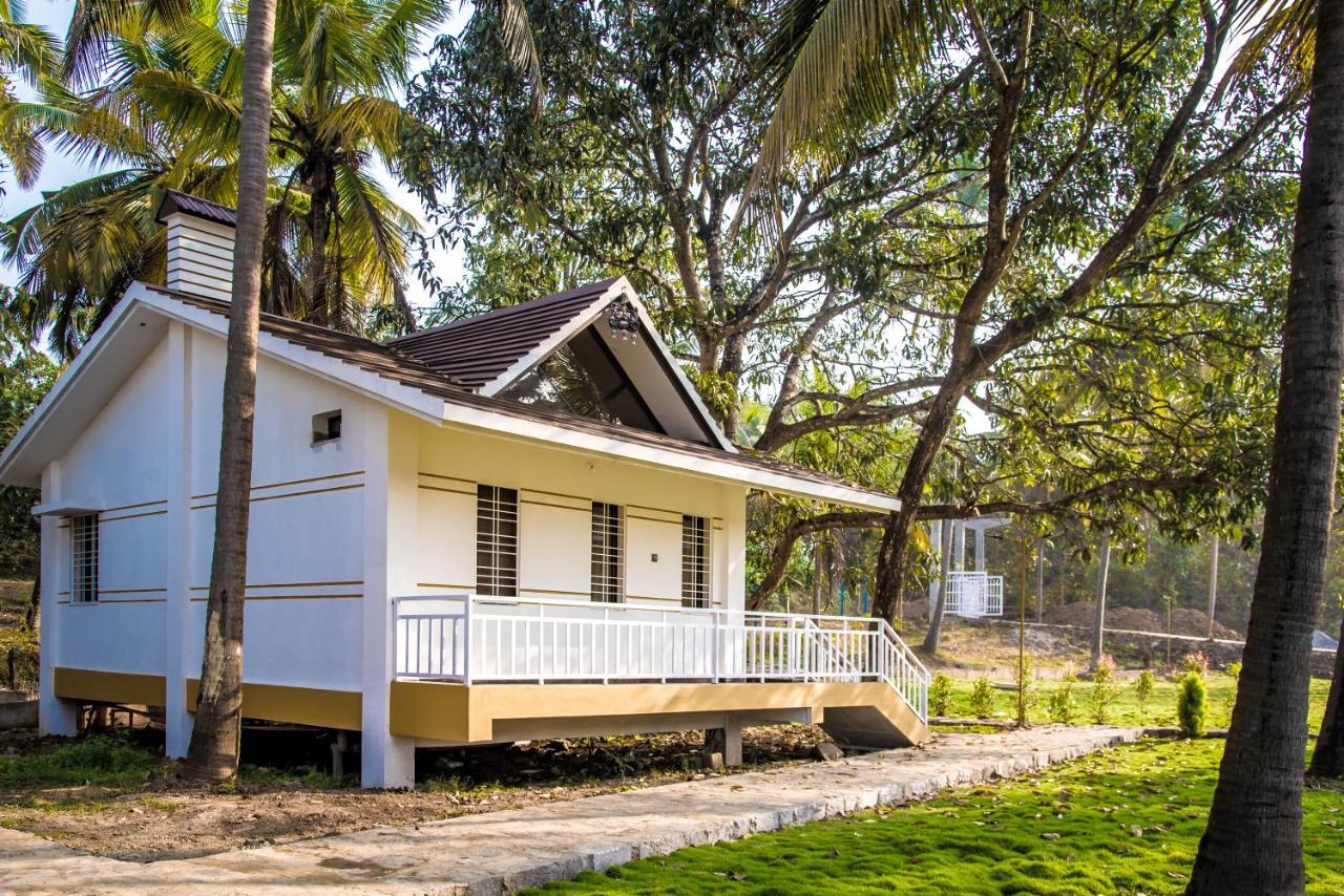 Mastiff Select Terrain Dandeli Hotell Eksteriør bilde