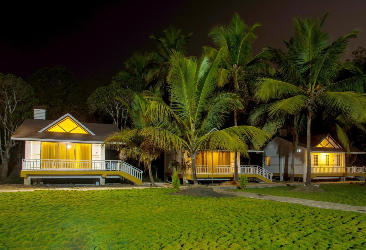 Mastiff Select Terrain Dandeli Hotell Eksteriør bilde