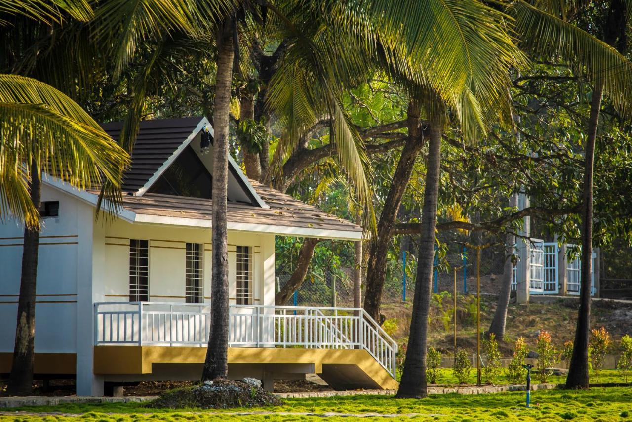 Mastiff Select Terrain Dandeli Hotell Eksteriør bilde