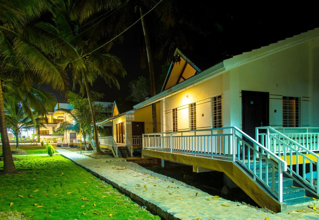 Mastiff Select Terrain Dandeli Hotell Eksteriør bilde
