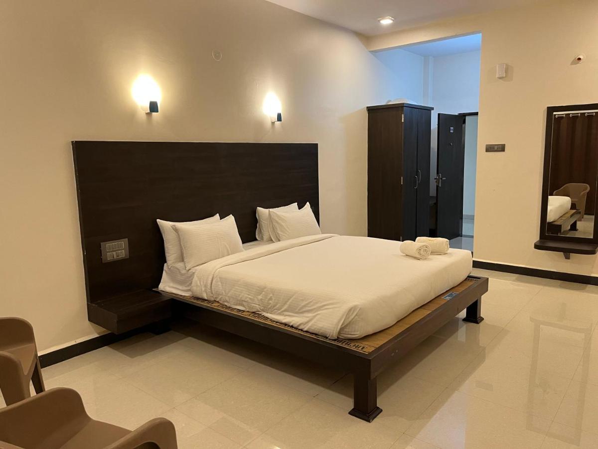 Mastiff Select Terrain Dandeli Hotell Eksteriør bilde