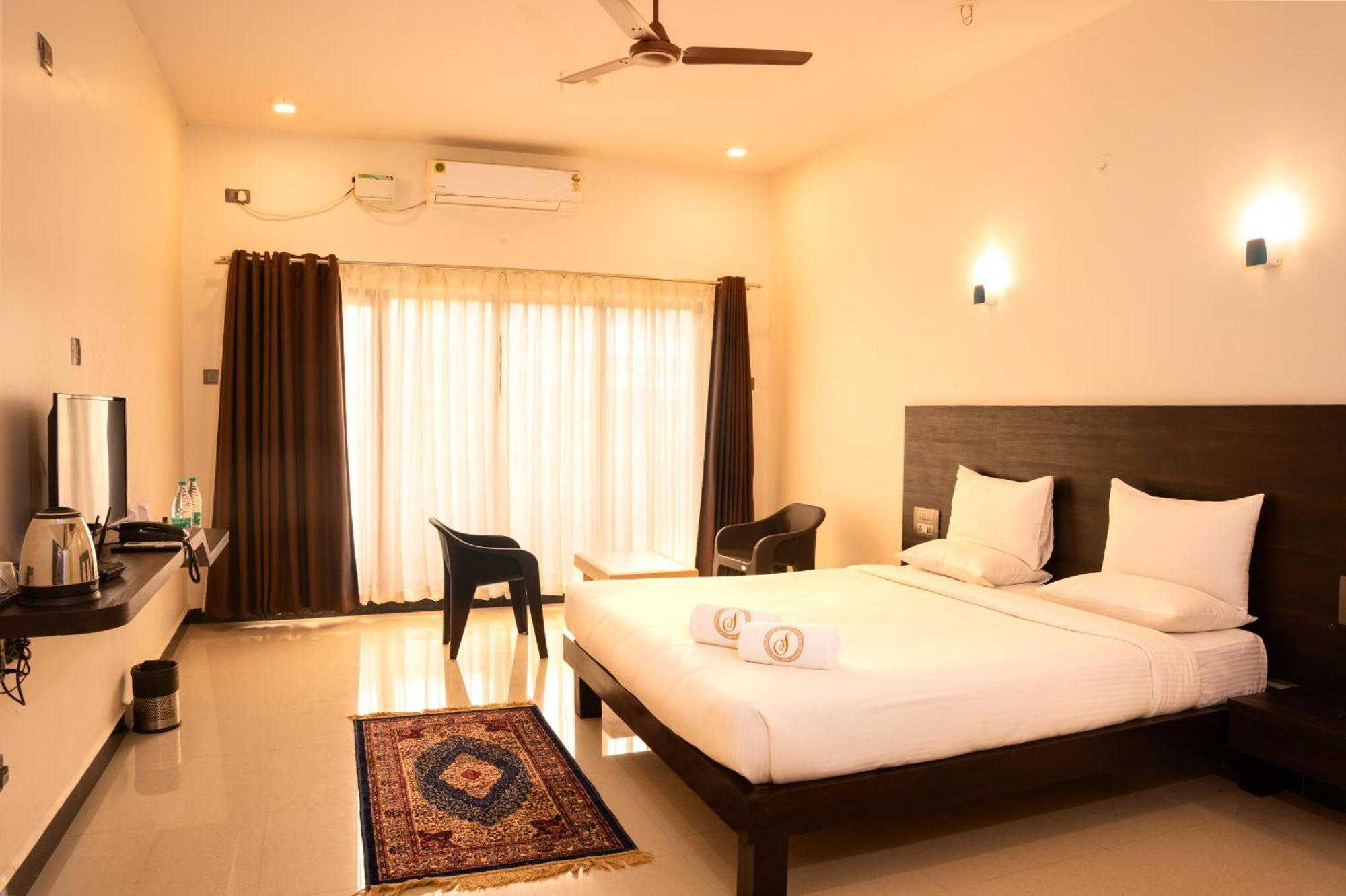Mastiff Select Terrain Dandeli Hotell Eksteriør bilde