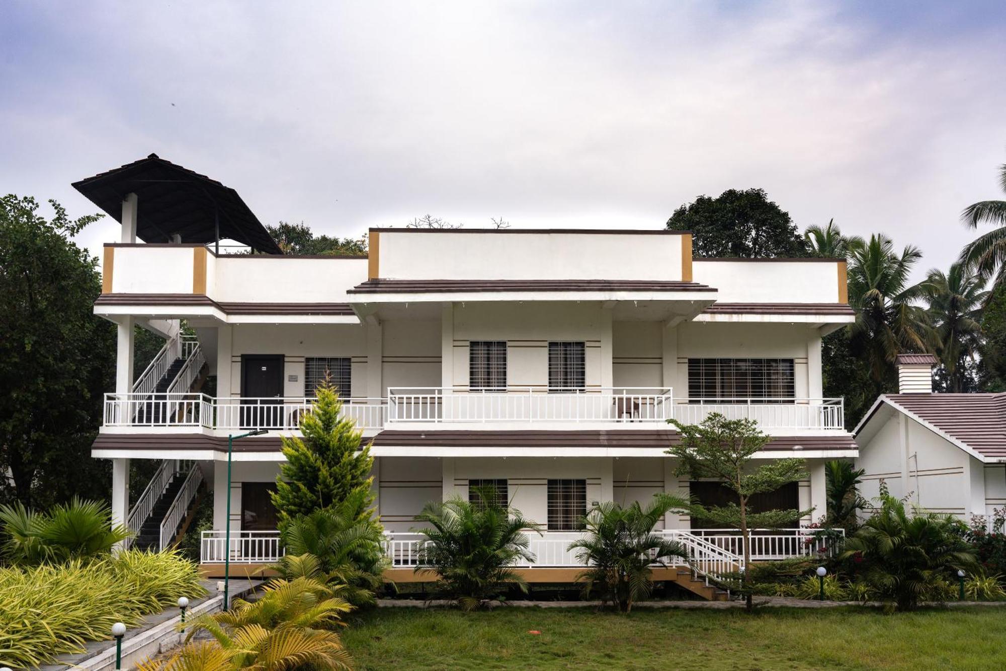 Mastiff Select Terrain Dandeli Hotell Eksteriør bilde