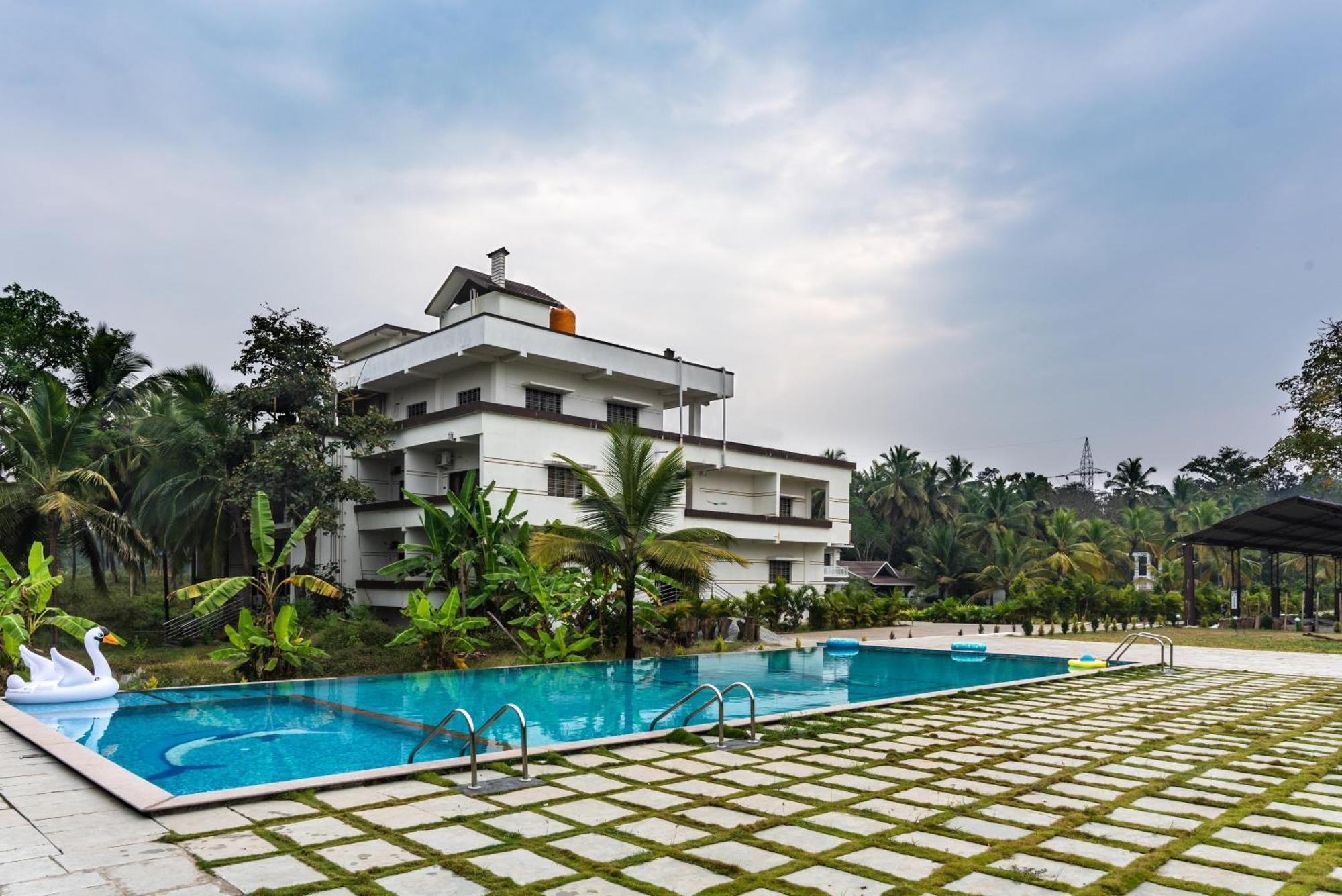 Mastiff Select Terrain Dandeli Hotell Eksteriør bilde