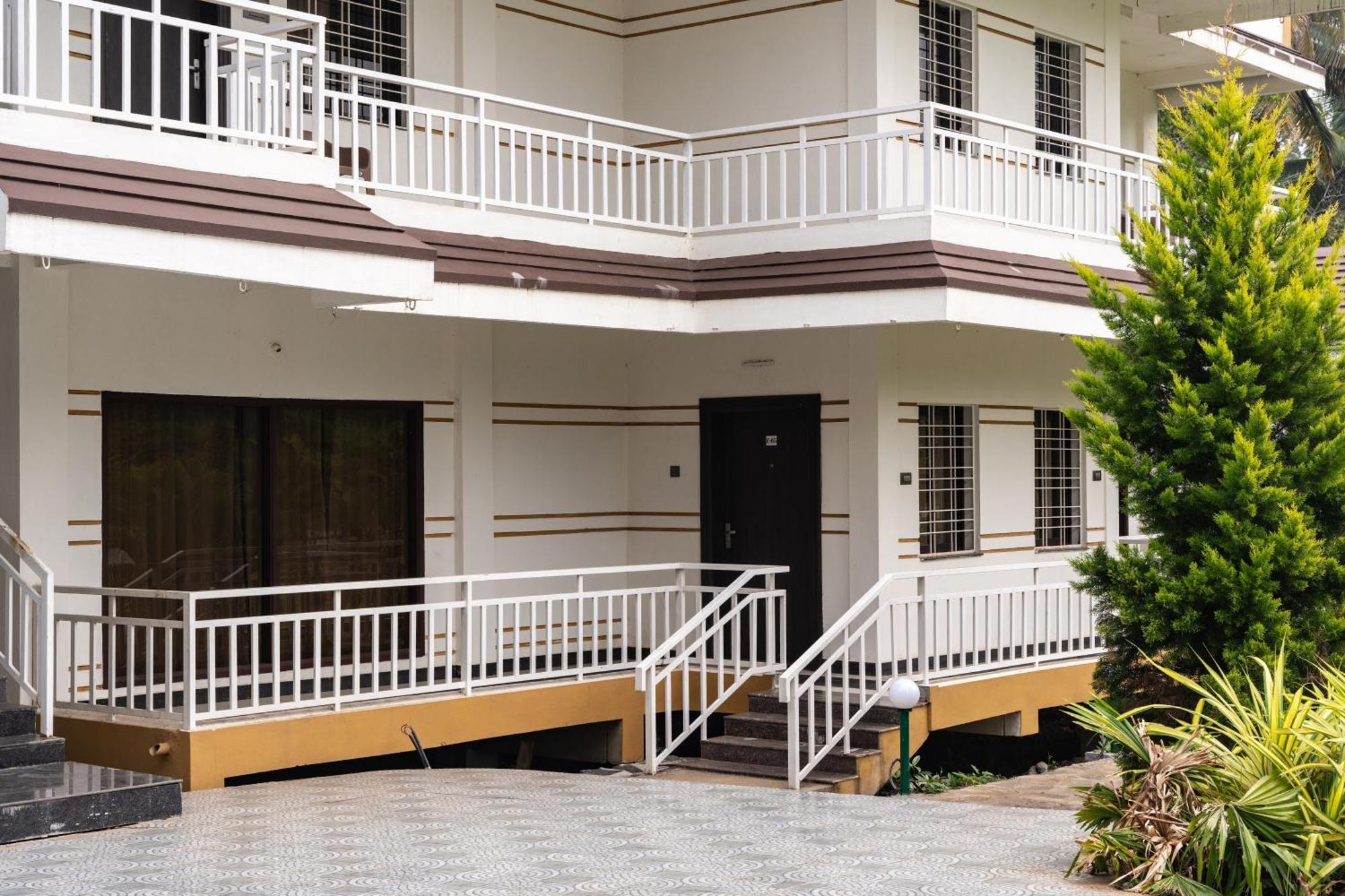 Mastiff Select Terrain Dandeli Hotell Eksteriør bilde