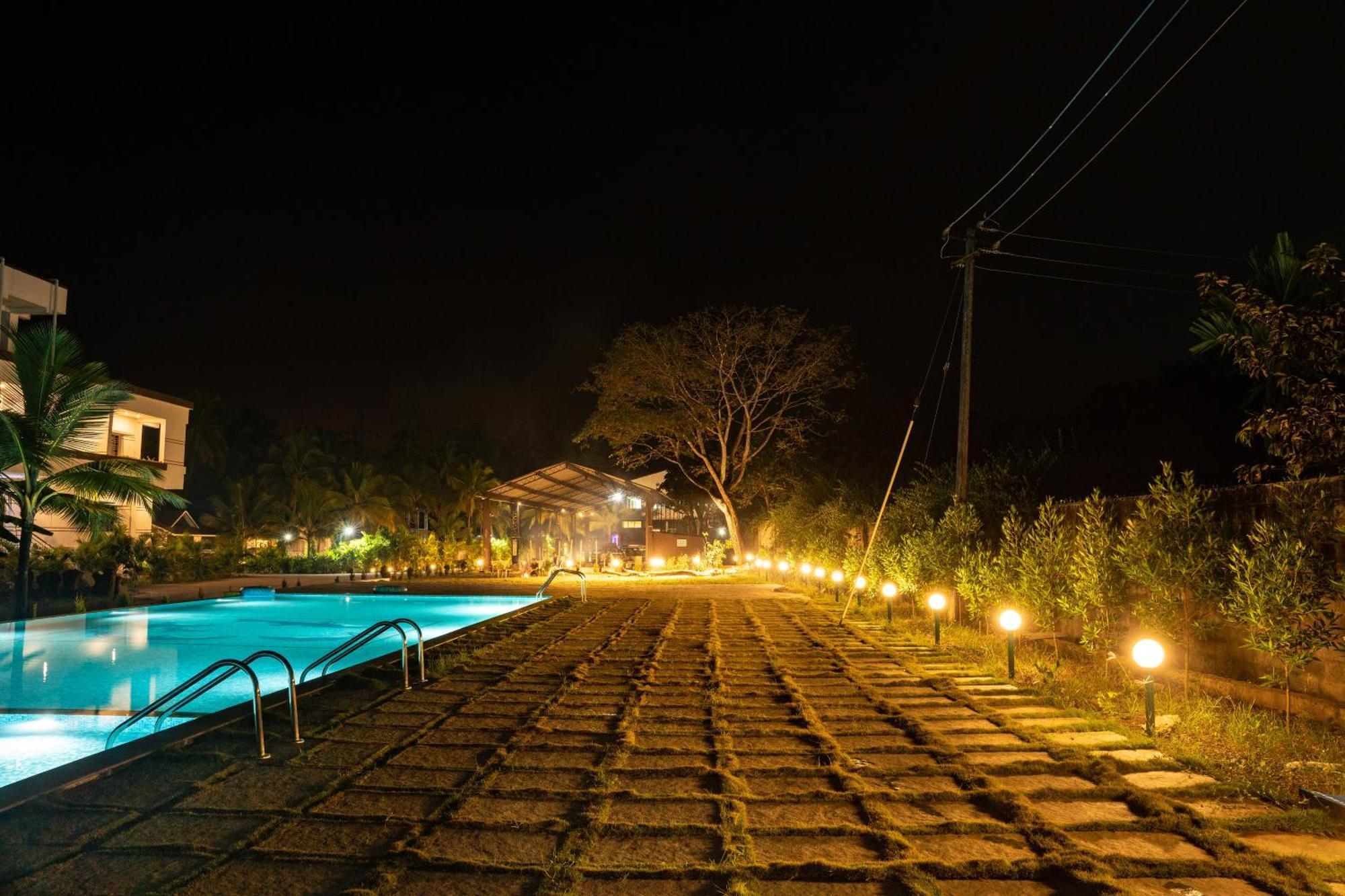 Mastiff Select Terrain Dandeli Hotell Eksteriør bilde