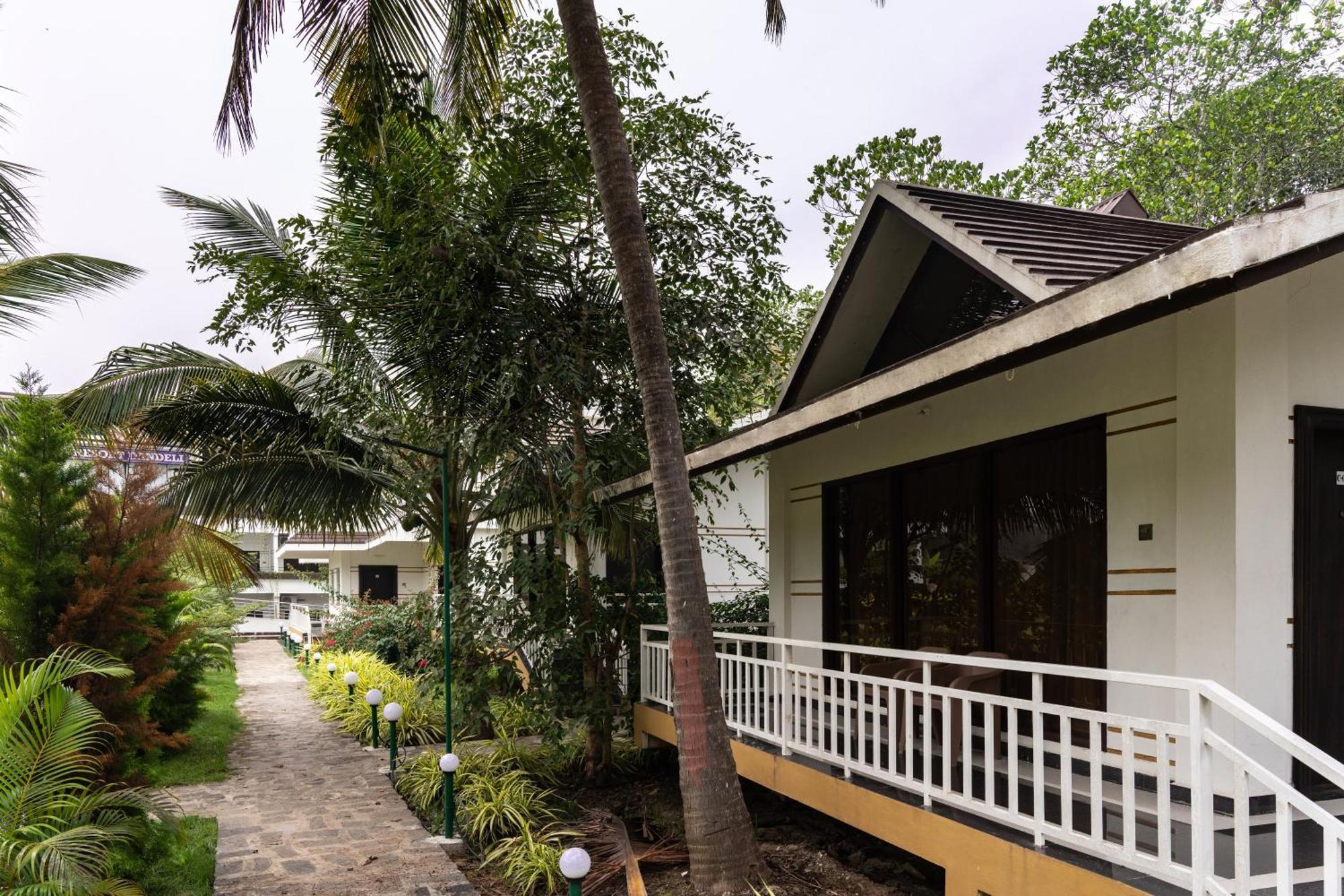 Mastiff Select Terrain Dandeli Hotell Eksteriør bilde